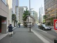 歩道も幅広です