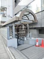 地下区画への入口