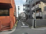 東側の道路