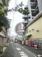 隣接する脇道