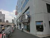 「北新宿百人町」交差点付近より撮影
