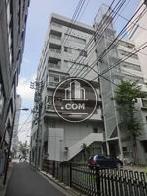 裏側に階段が見えます