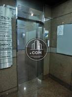 エレベーターは1基です