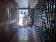 エレベーターホールから外を見た写真です