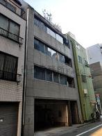 豊受ビルの外観写真