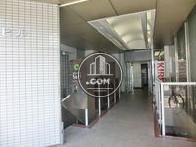 正面エントランス