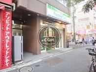 １階は店舗になっております