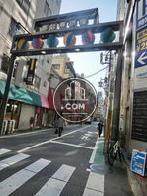 正面玄関側道路