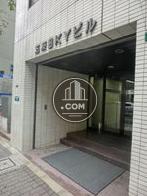 正面入口です