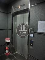 エレベーターが1基