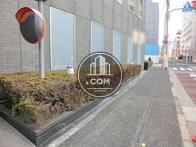 敷地内に植込みがあります