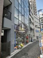 一階部分には店舗が入居中