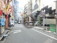 対面側にコインパーキングのある環境