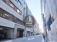 背面通りの様子です
