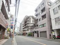 牛込神楽坂駅方面