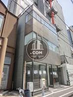 落ち着いた色合いのシックなデザイン
