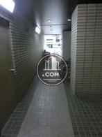 正面玄関側のエントランス