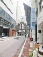 玄関前の歩道