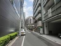 通りから一本入った立地