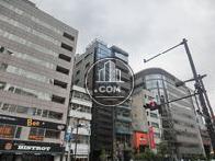ビルが立ち並びます