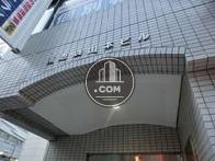 ビル名の表記がございます
