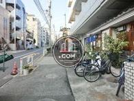 千駄ヶ谷方面です