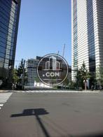 大変幅の広い通りです
