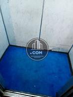 エレベーター内部