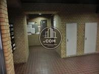 エレベーター前のホールです