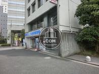 入り口が広々しています