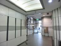 奥行きのある共用スペース
