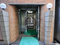 正面入り口です