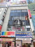 駅前ロータリーを望めるオフィス