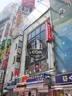 分かり易い立地にございます