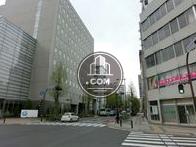 交通量の多い通り
