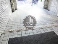 小さなスロープがあります