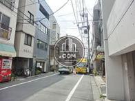 人通りも少ないエリア