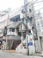 色々な業種のテナント様が入居されています