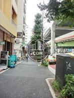 六本木通り沿い