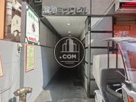 エレベーター前まで扉はありません