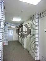 床面以外をホワイトでまとめています