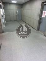 開放的なエントランスエリア