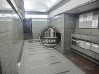 荘厳な雰囲気のエントランス