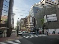 昭和通りから一本入った交差点