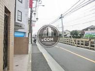 線路沿い通り