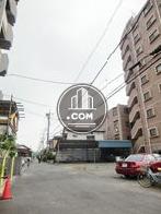 隣接する側道