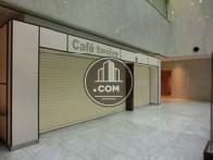 時間帯によって購買が営業されています