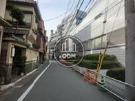 建物の裏手です