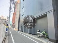 背面側の通り
