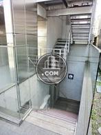立体的に組まれた階段ホール